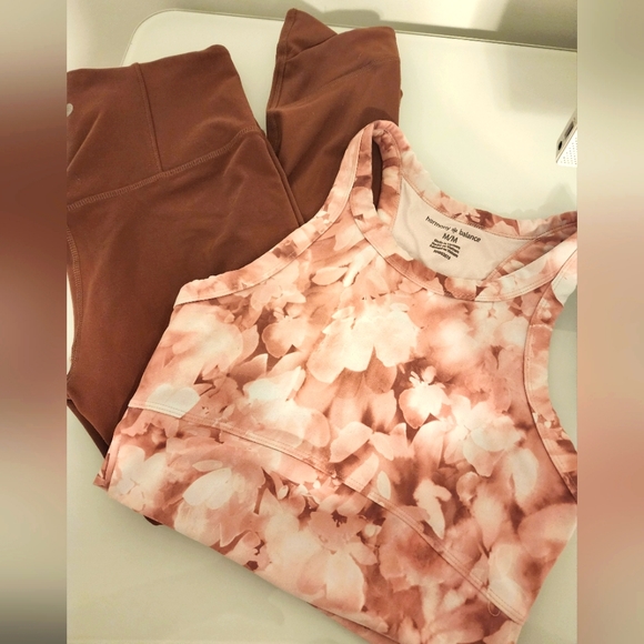 Harmony & Balance Sports Bra and Matching Legging - Picture 1 of 5